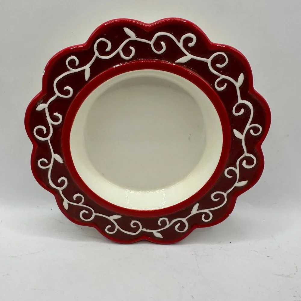 Red & White Bella Casa By Ganz Decorative Plate With Scroll Design